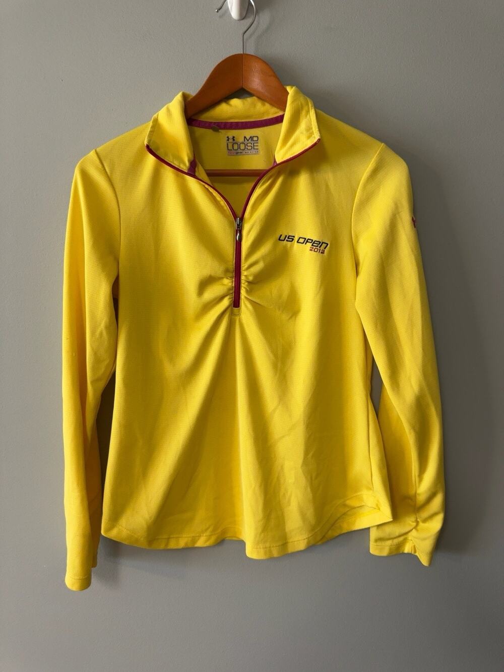 Under Armour US Open 2012 Womens M Yellow 1/4 Zip HeatGear Pullover Golf